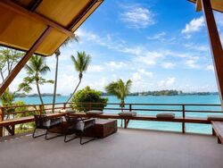 Ocean Drive (D4), Detached #561640691